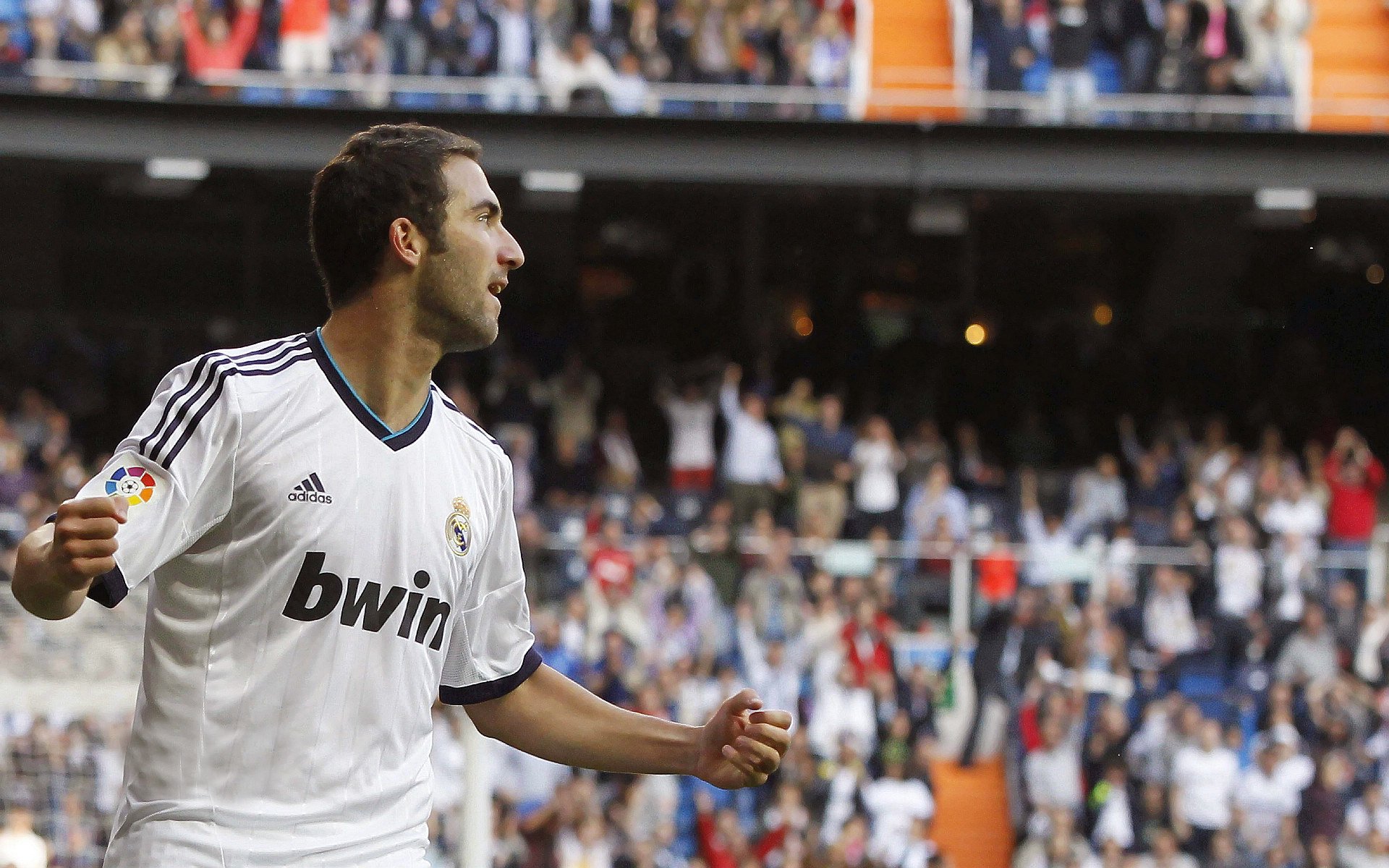 生死战德国2-1掀翻五星巴西!坎塞洛一夜封神,攻防一体让桑巴军团绝望